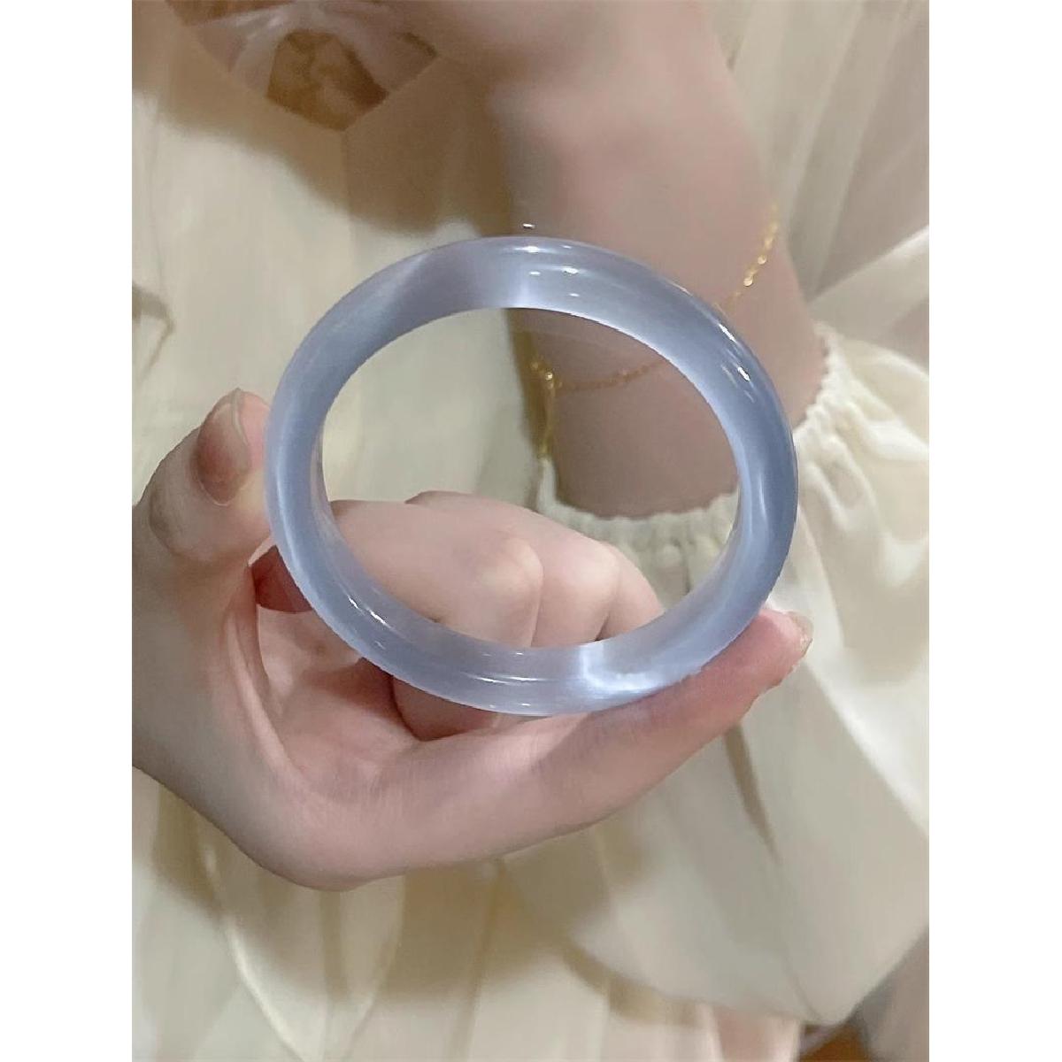 Classic Cat's Eye Bangle Sweet Style For Every Girl Elevate Your Everyday Luxury Gift for Girlfriend Sister Friend Mom