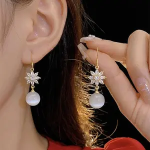 s925 Silver Needle Full-Drill Snowflake Ear Hooks for Women, DDES0012 Light Luxury Style French Cat's Eye Stone Earrings, Long Tassel Ear Accessories