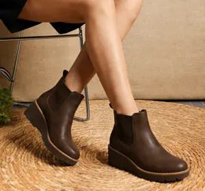 Women's Chelsea Wedge Boots Elastic Platform Lug Sole Slip on Wedge Ankle Booties Shoes Casual Comfortable Footwear Shoes Pu Girl