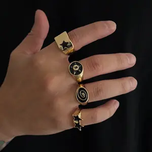 Men's 5-Pointed Star Hip-Hop Ring Set - Trendy, Sophisticated, Niche, Unique Costume Jewelry Accessory