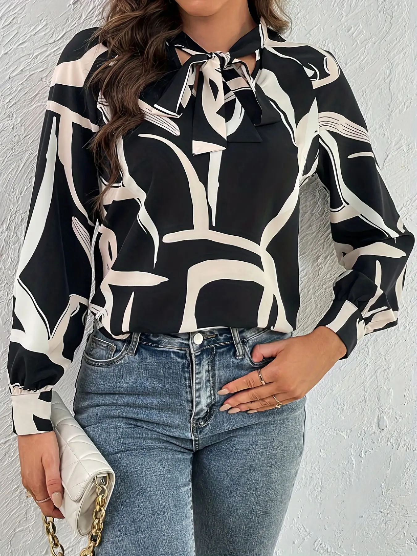 One women's multi-color geometric pattern printed collared shirt Blouse Top with long sleeves Woven, Womenswear, suitable for both casual and professional wear, ideal for daily office outfits.