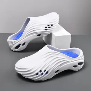 Men's summer closed-toe clogs, men's outdoor sandals, trendy and unique outdoor water-resistant beach shoes
