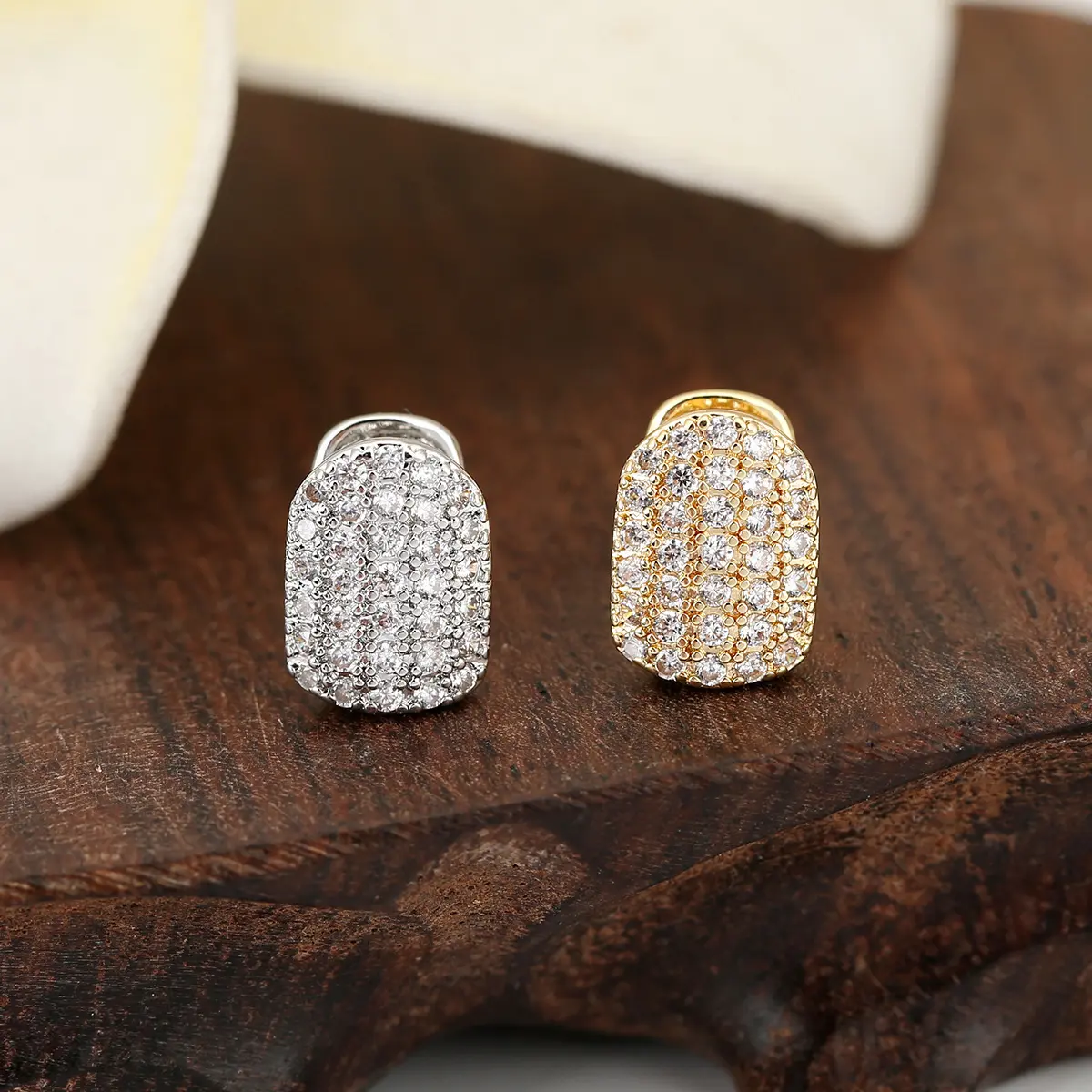 Single Geometric Full-Diamond Dental Accessory - Single Item Hip-Hop Trendy Holiday Body Jewelry, Geometric Design, Holiday Wear, Unisex, Dental Tooth, Tooth Decoration, Trendy Dental Ornament