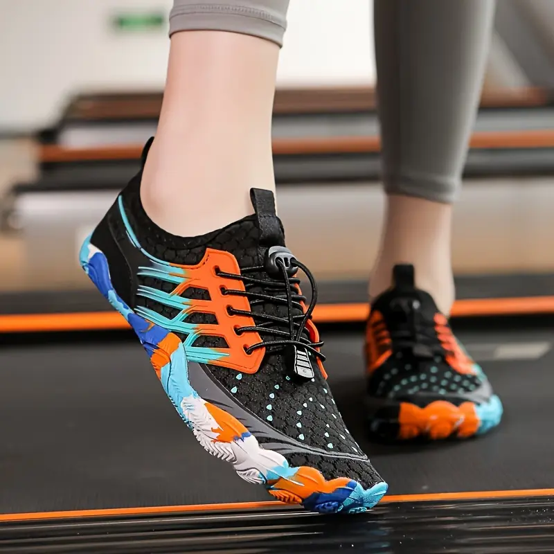 [Five-Finger Water Shoes] Men's And Women's Five-Finger Water Shoes, Versatile Yoga Shoes, Available in Large Sizes 35-46 for Water Activities