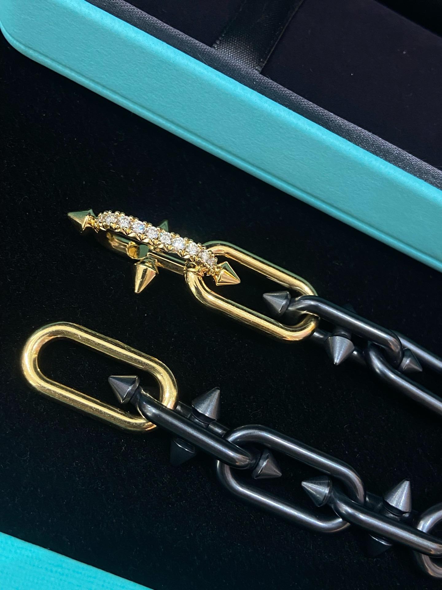 Pre-owned Tiffany & Co. x Pharrell Williams Titan Trident 18K Gold Bracelet, Limited Collab Edition, Titanium & 18K Yellow Gold, Medium Size, 7.68'' Length