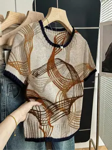 Gradient Ombre Colorblock Print Round Neck Sweater, Casual Short Sleeve Fitted Knitwear for Spring Summer Fall, Comfortable Warm Women's Clothing