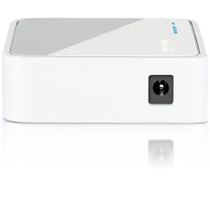 100Mbps Switch Network Switch 4 reduces power consumption when ports are not actively in use