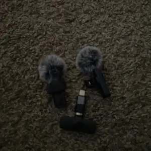 Mini Microphones for Content Creation with Furry Windscreen and USB-C Connector for Clear Audio Recording