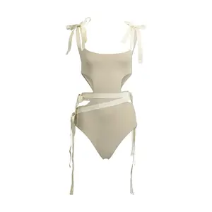 Catalina de Medicci / Pale Ocre Ivory Apricot  - One Piece