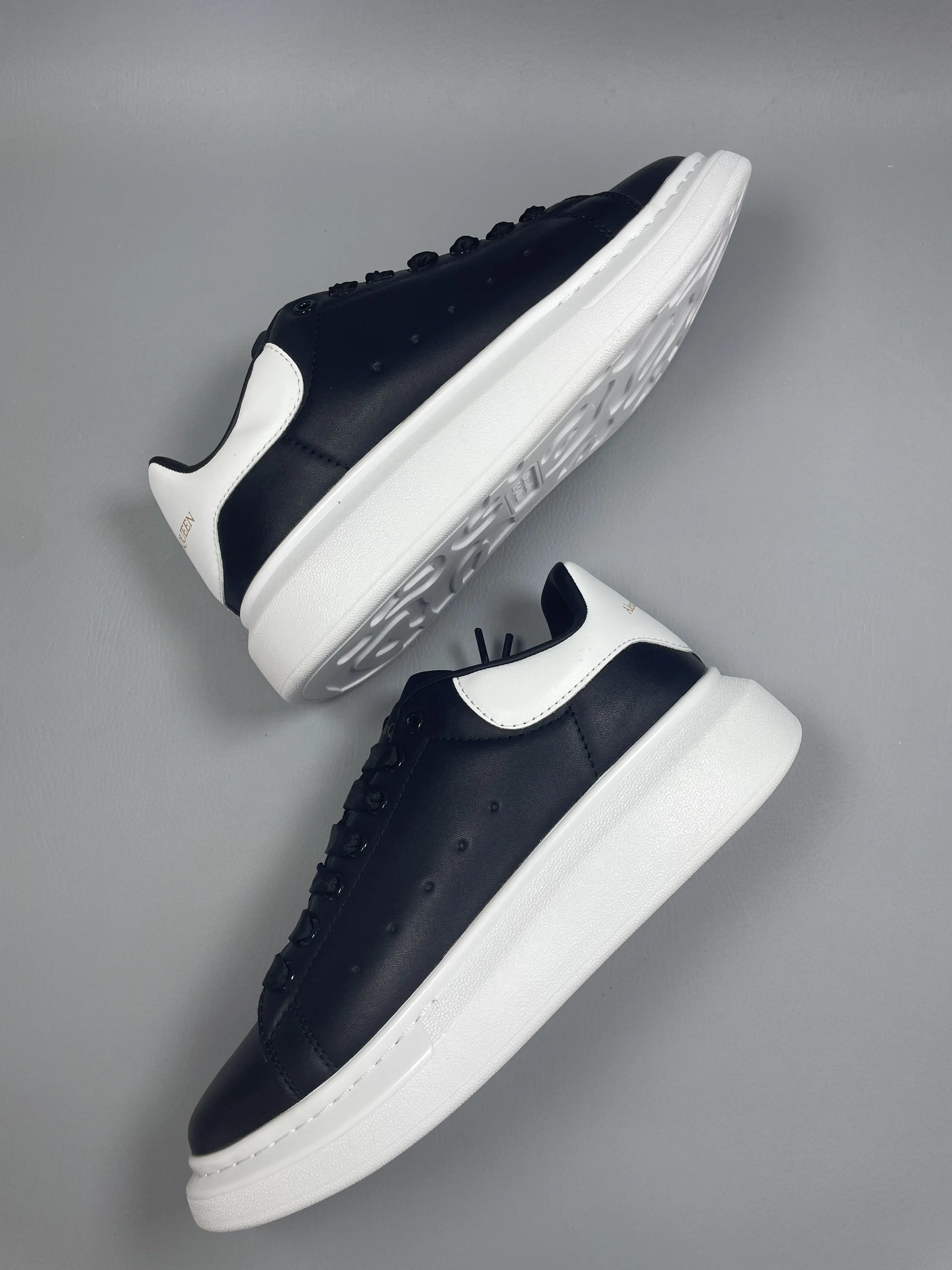 Black White Heel Platform Leather Skate Sneakers, Thick Height Increasing Cushion Sole Casual Trainers, Minimal All-Match Daily Walking Street Shoes For Men Women