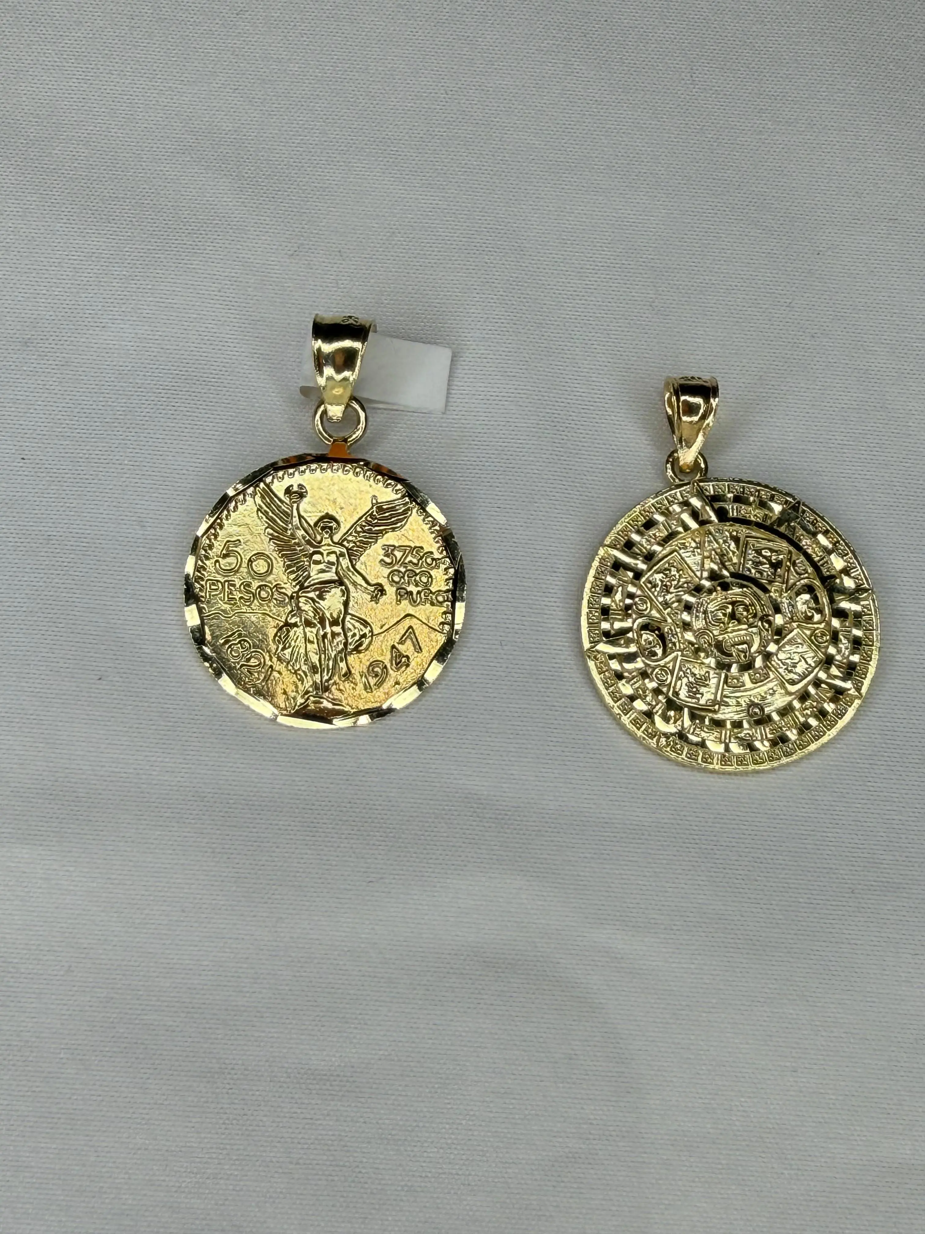 Hermosos y elegantes medallas en oro real de 10k