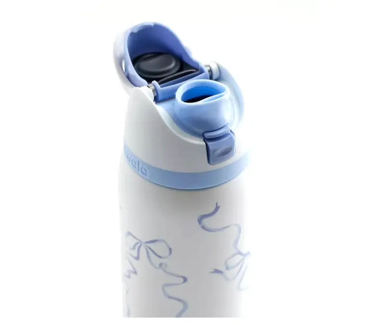 Owala Tied And True Blue Bows 32 Oz Freesip UO Exclusive - TikTok Shop