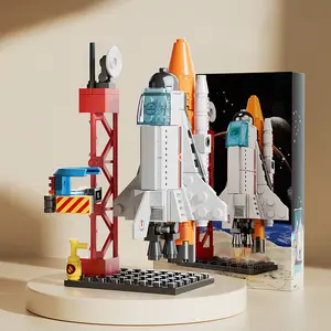 Cute Animal Rocket Building Block Collection for Kids & Adults Fun Assembly Kit with Hedgehog Design Ideal for Christmas Gifts and Building Enthusiasts
