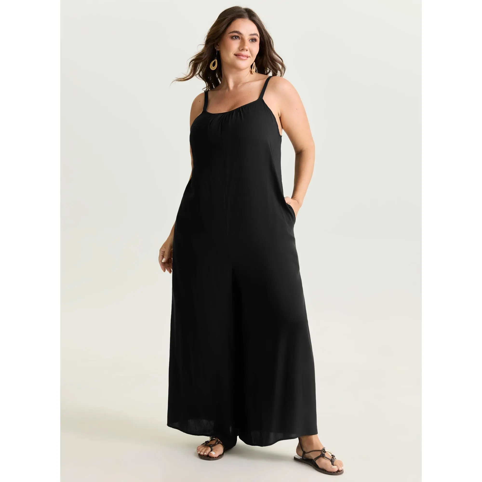 BloomChic Women's Plus Size Backless Jumpsuit, Casual Solid Rayon Overalls with Ruched Detail, Sleeveless Flowy Summer Outfit, Sleeve, Jumpsuits For Women, Plus Size Overalls, Backless Bodysuit Overalls, Basic