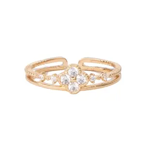 Mini Clover Ring (Gold)