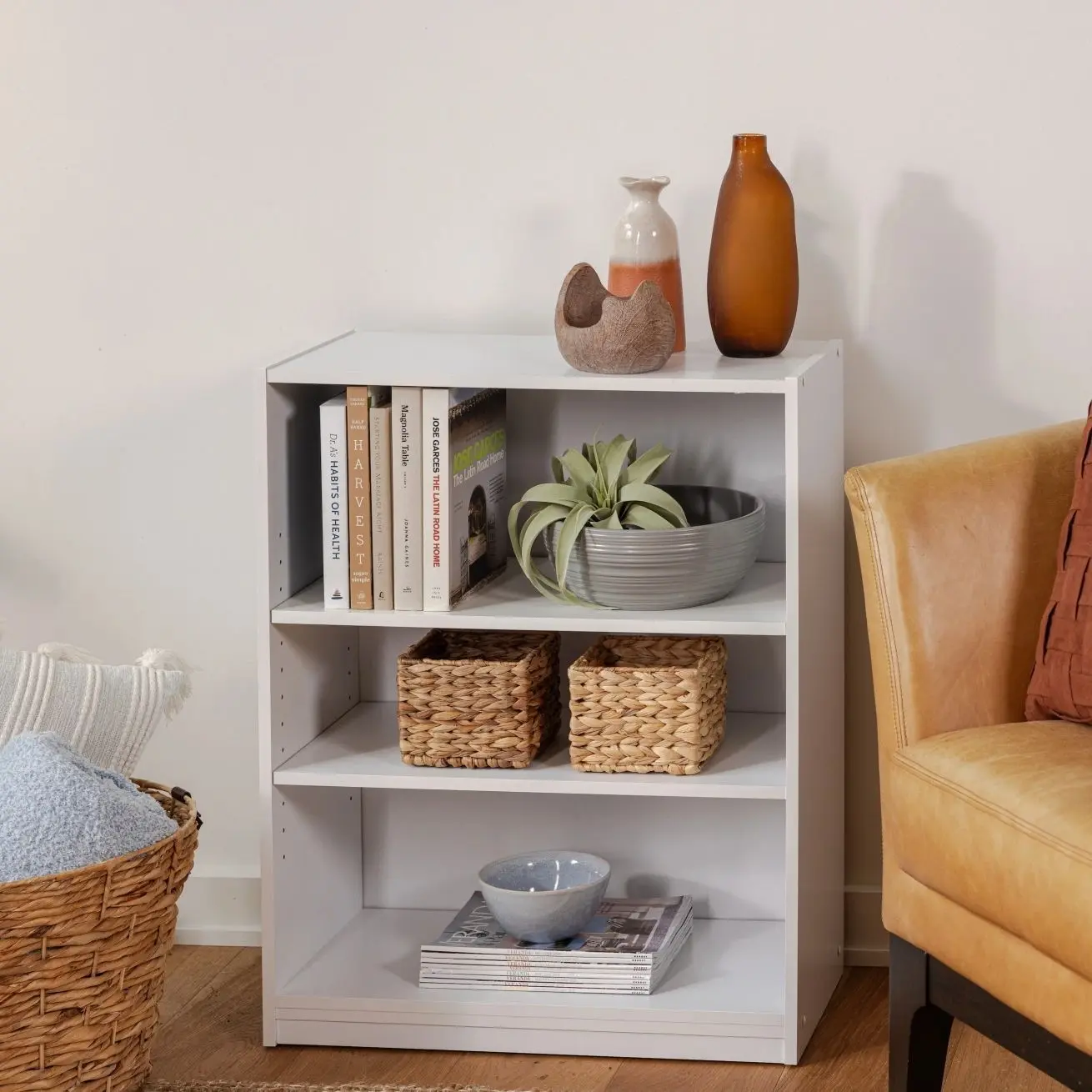 Mainstays 3-Shelf Bookcase with Adjustable Shelves