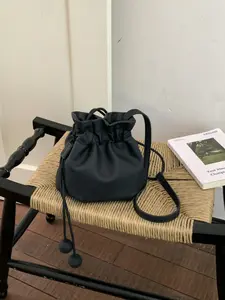 Small Square Bag with Drawstring Design, Bucket Bag, Simple and Versatile, Fashionable and Stylish, Daily Use, Modern Style, Shoulder and Crossbody Bag