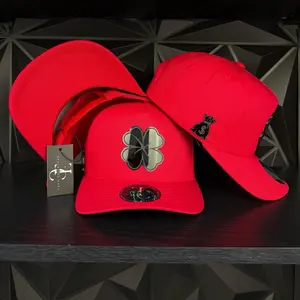 Clover SnapBack hat-red