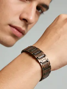 🎉Men’s Vintage Copper Magnetic Bracelet - Powerful Magnets for Pain Relief, Improve Sleep Quality, Sleek Watchband Design, Adjustable Fit, High Quality Bracelet, Premium Wellness Accessory for Modern Men