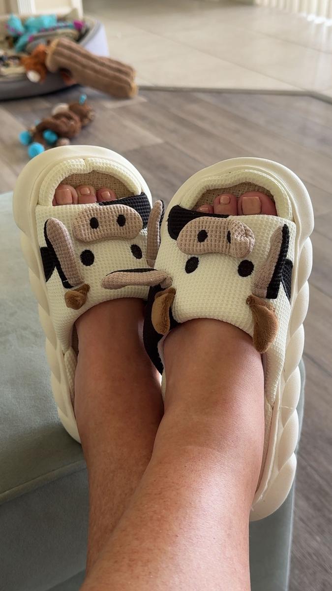 Item: BlackWhite, US6-7