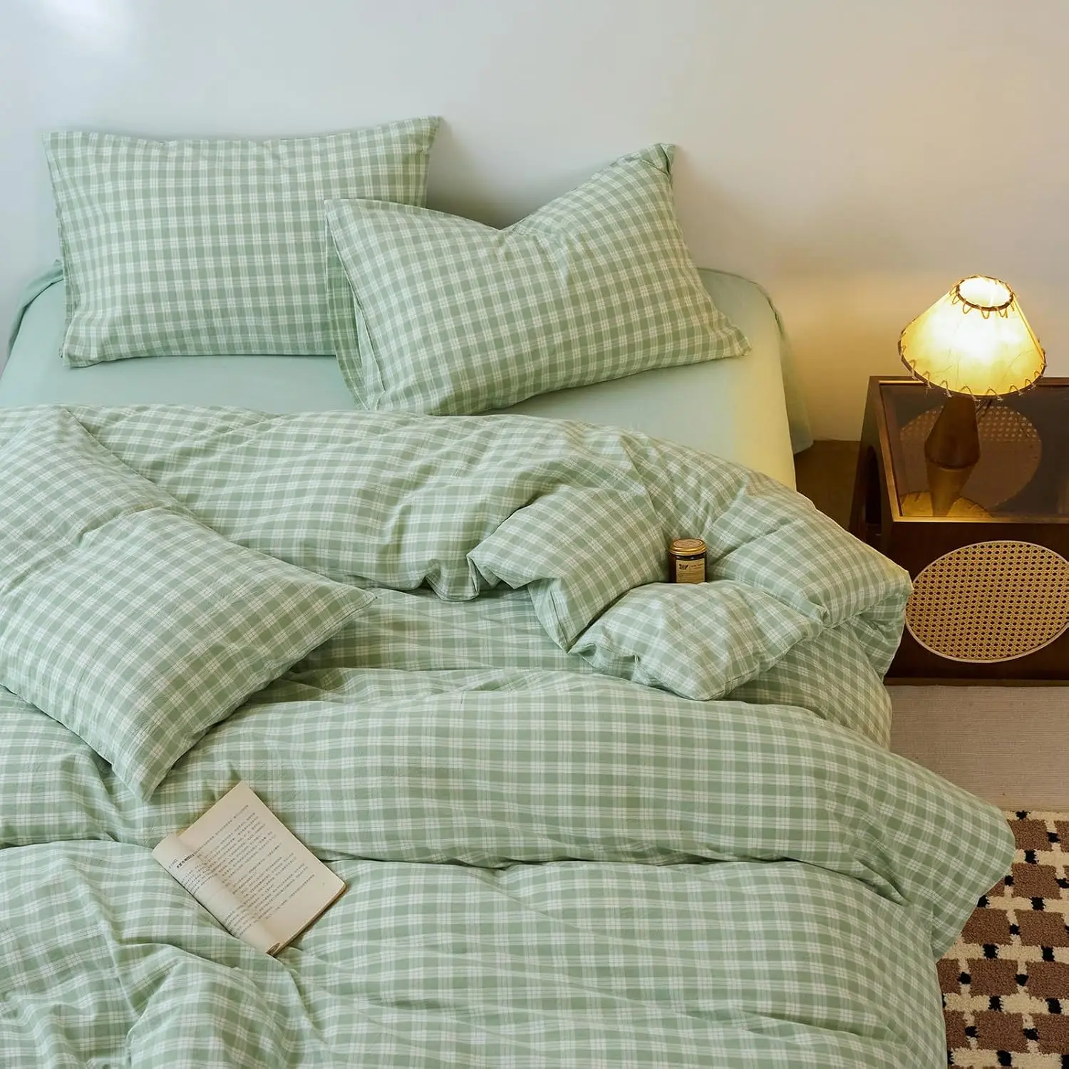 B04# Green Gingham
