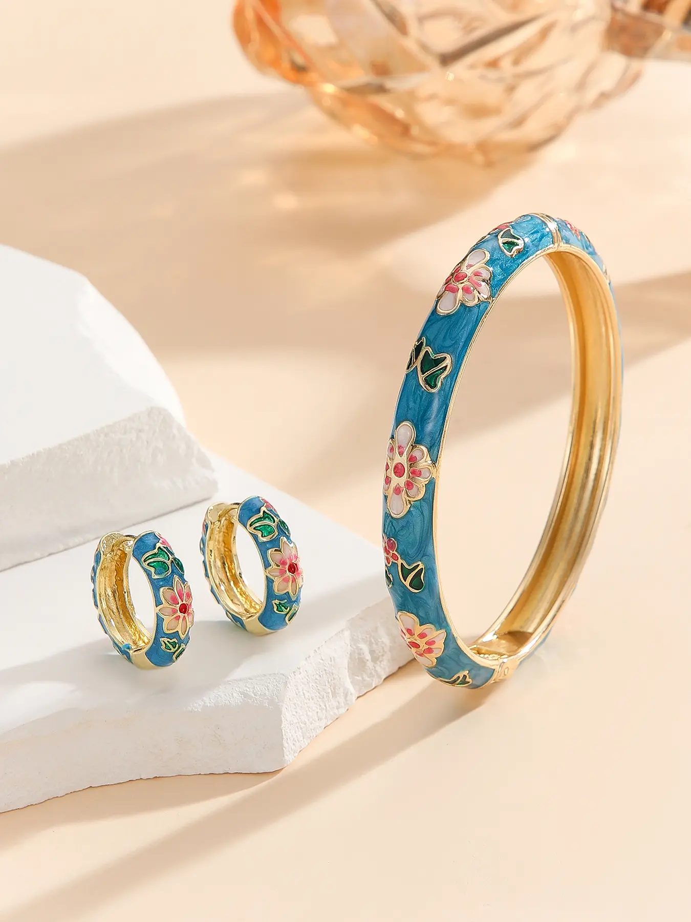 2Pcs Vintage Cloisonne Enamel Costume Jewelry Set for Women Flower Butterfly Gold Plated Hinged Bangle Bracelet Huggie Hoop Earrings Retro Cottagecore Boho Accessories Birthday Gift