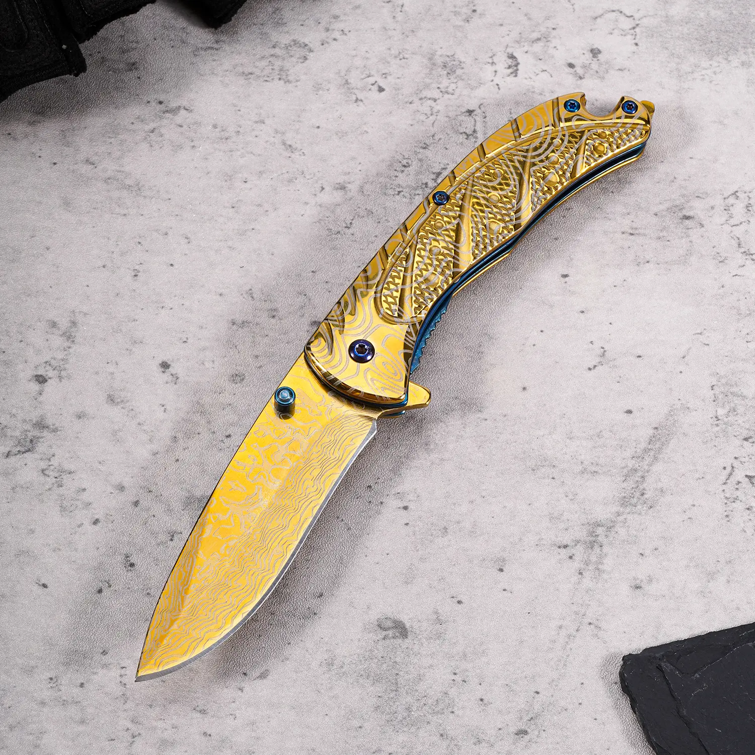 Golden Damascus Pattern Folding Pocket Knife, 8Cr13MoV Steel EDC Utility Knife, Non-Slip Handle, Outdoor Camping Survival Knife With Glass Breaker, durable men's EDC gift, birthday gift