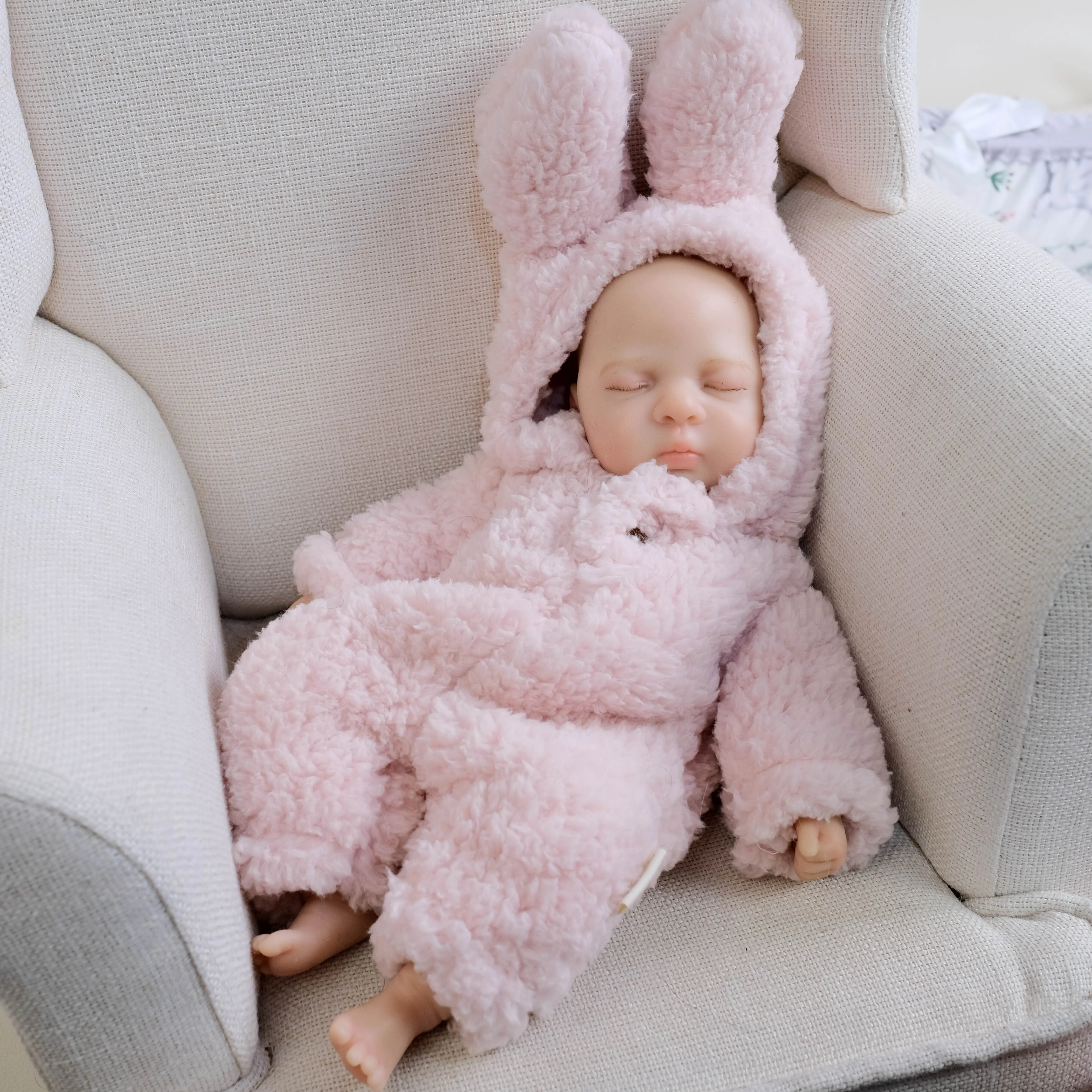 12-Inch Full Body Solid Silicone Realistic Rebirth Baby Doll Girl, Newborn Reborn Doll with Clothes Set, Christmas Toy for Kids Ages 3+, Realistic Rebirth Doll