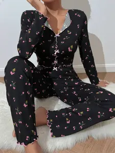 Two-Piece Set Women's All Over Print Lettuce Trim Button Front Pajamas Lounge Set, Casual Comfy Long Sleeve V Neck Top & Pants PJ Set, Women's Loungewear Sleepwear for Spring & Fall, Casual Pajama Sets