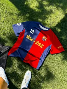 Men's New York #10 Graffiti Style Barcelona Round-Neck Soccer Jersey, Split Color Short Sleeve Football Shirt, Trendy Street Fan Gear