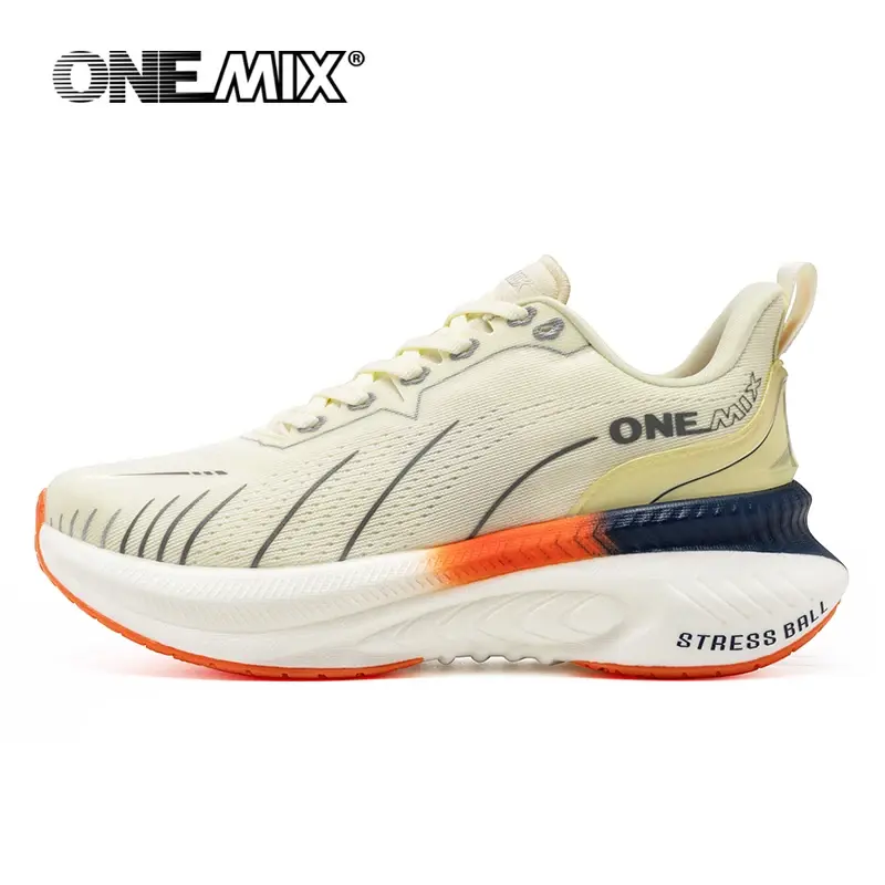 OneMix Pace Beam Marathon Running Shoes For Men Anti-slip  display picture 3