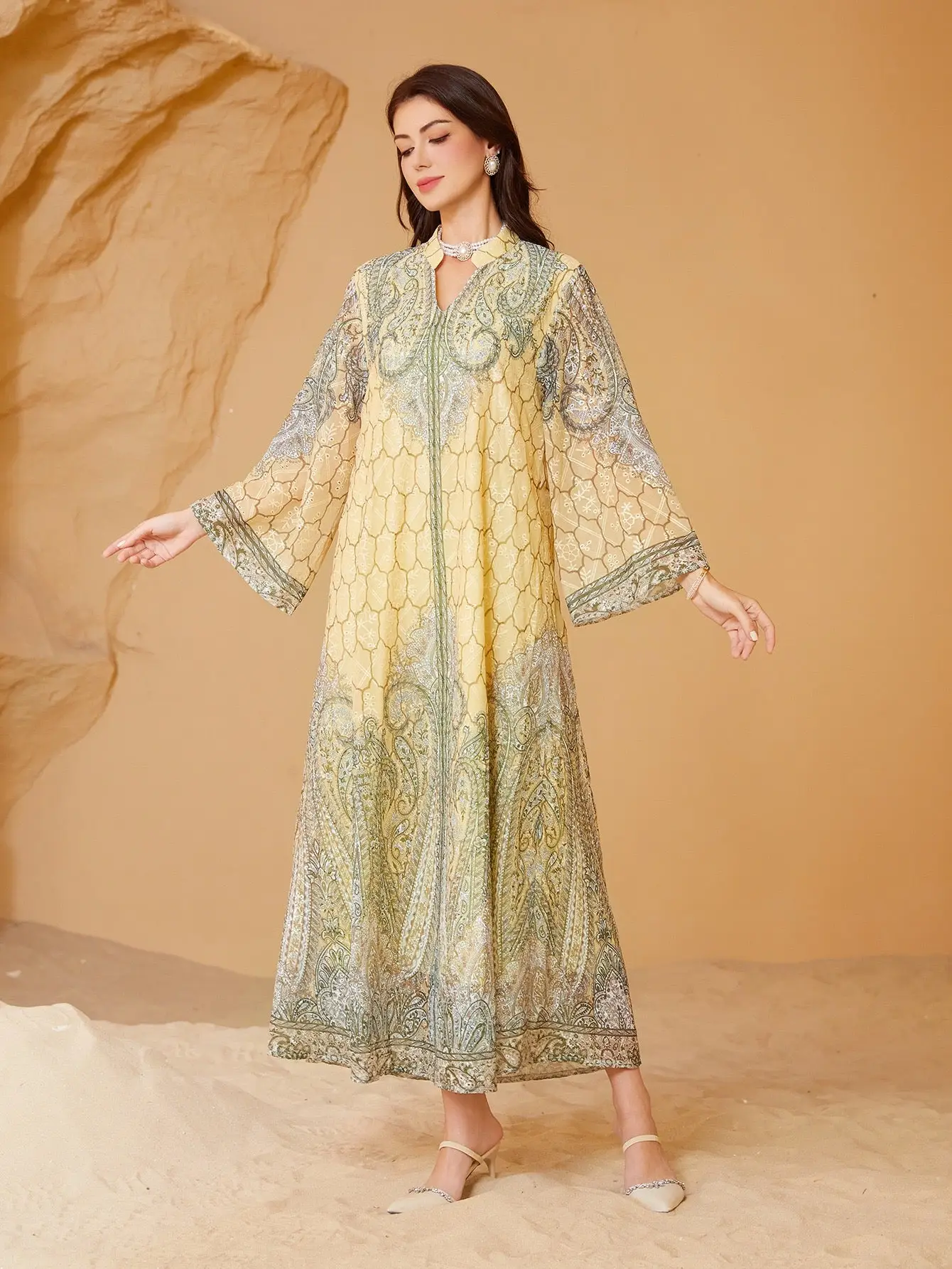 Majestic Paisley Print Abaya – Elegant Modest Dress for Eid & Ramadan (K11)