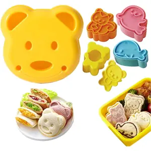 Sandwich Cutter, Sandwich Cutter and Sealer for Kids, Mini Cartoon Bear Squirrel Dolphin Sea Dog Bread Cutter Sandwich Cutters for Kids Bento Box