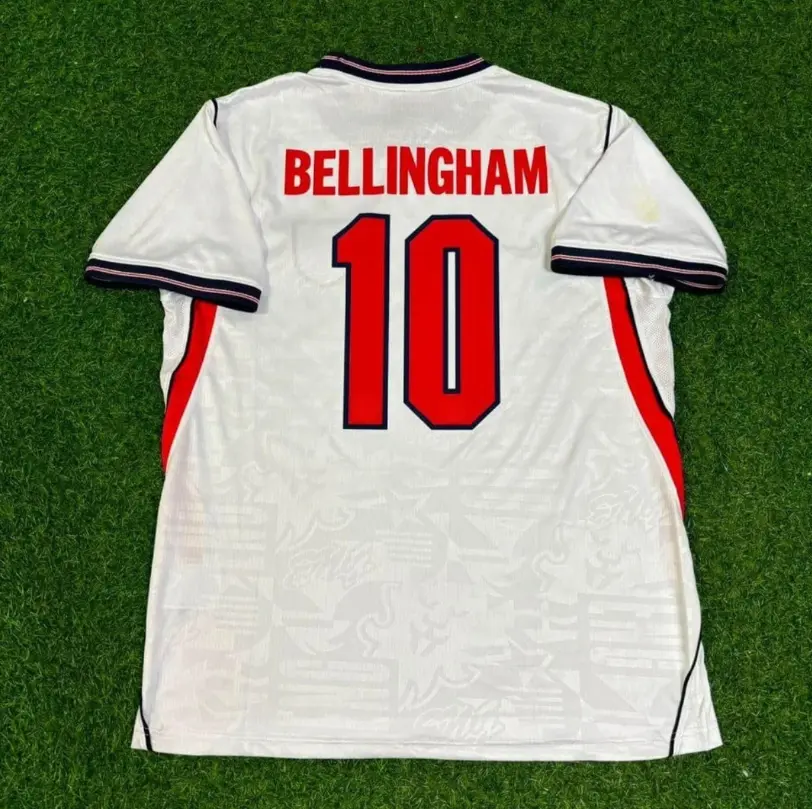 Classic White Soccer Jersey – Lightweight Football Shirt, Breathable Quick-Dry Sportswear for Men, Women