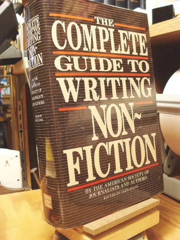 USED-The Complete Guide to Writing Nonfiction by American Society of Journalists and Authors (Hardcover)