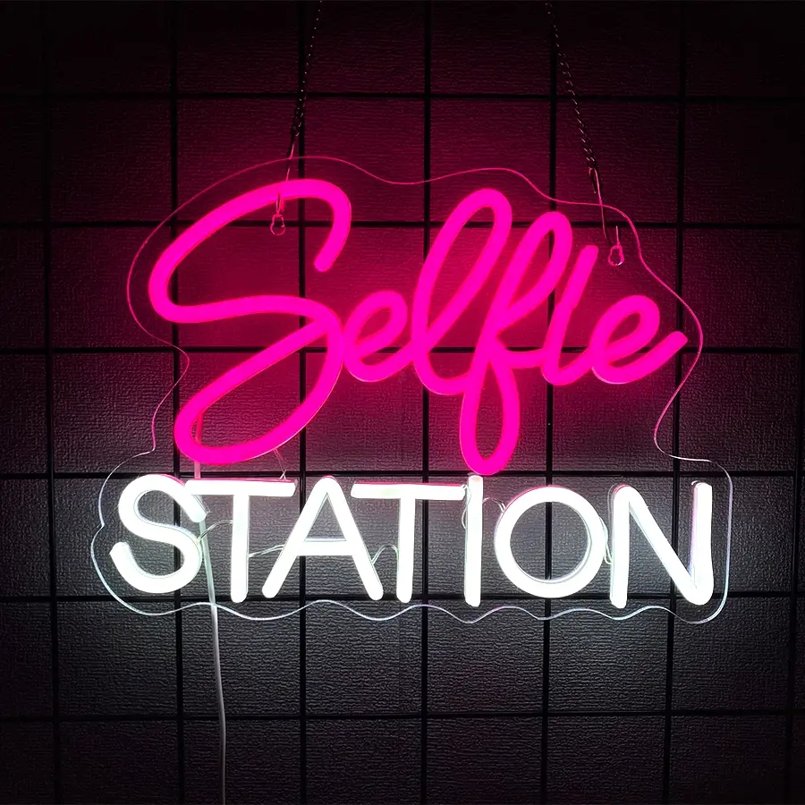 Selfie Here Neon Sign Vibrant Pink Words Led Light Letters Light Up Sign for Wall Decor Wall Mounted Lights Selfie Led Neon Light for Selfie Station Photo Studio Bedroom Decoration