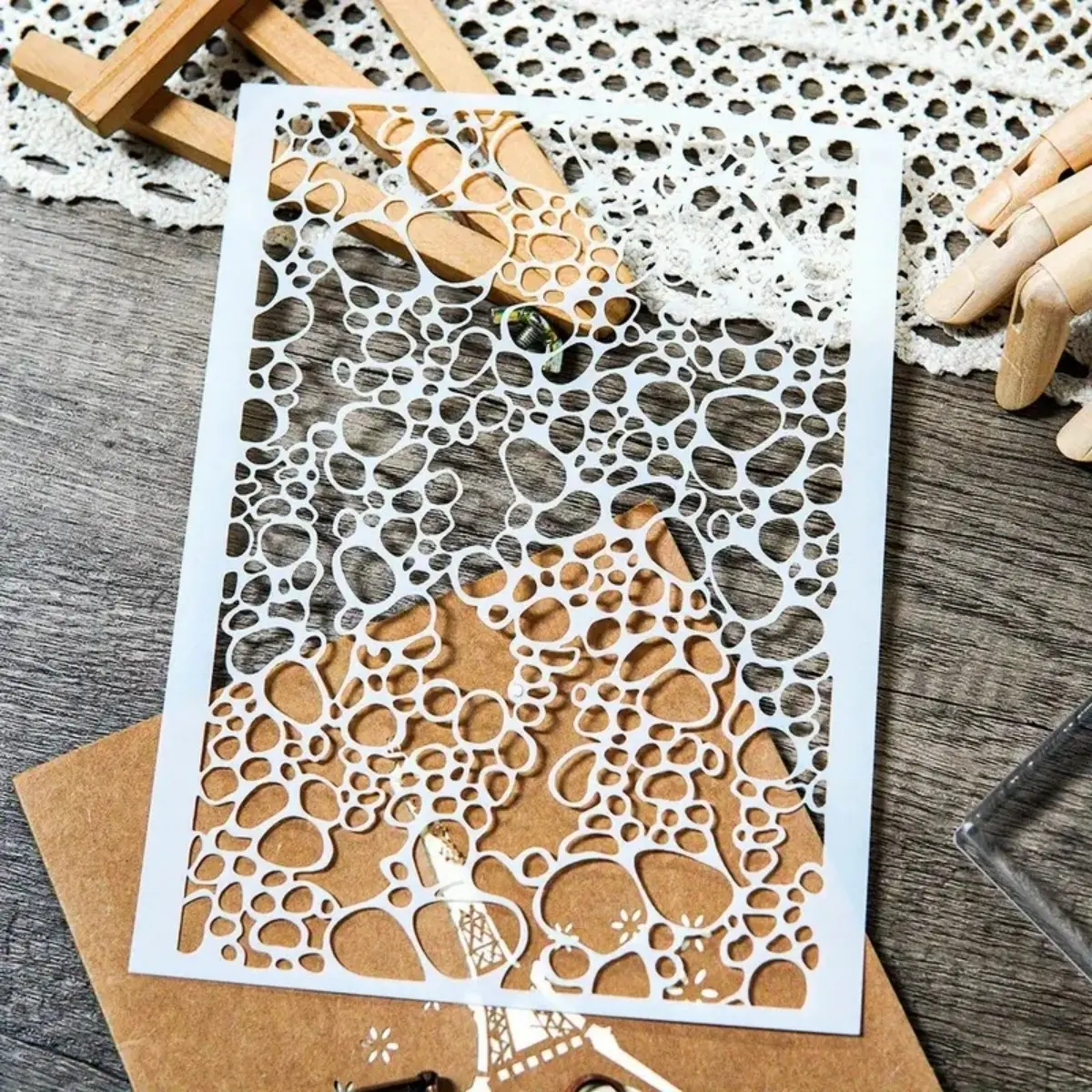 Reusable Pebble Pattern Plastic Template for DIY Crafts, Handmade Crafts, Scrapbooking, Card Making, Embossing, Complex Circular Design