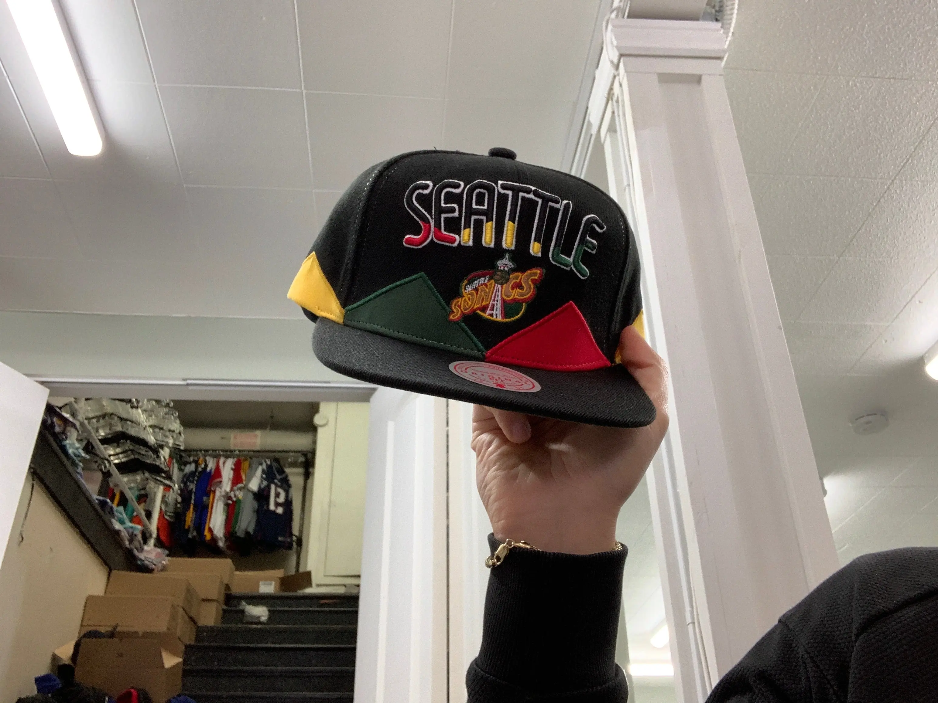 Men Seattle SuperSonics BMH crown snapback