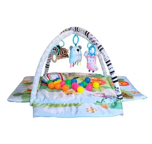 Paaqq 4-Sided Green Play Mat Game Mat Multi Use for Babies 0-3 Years with Stuffed Animals, Rattles & 20 Colorful Balls
