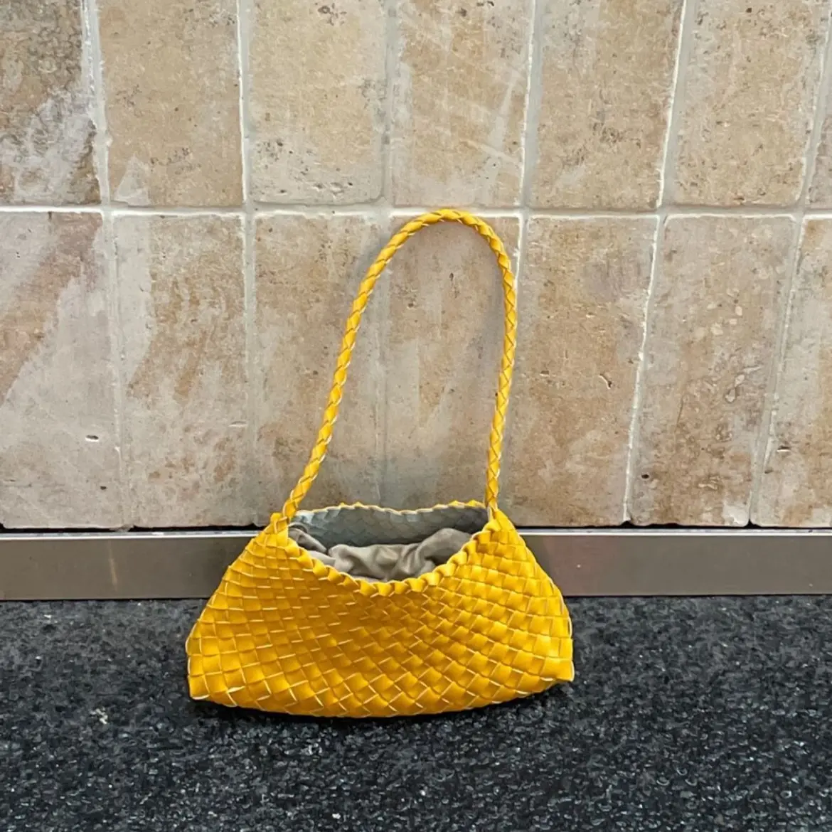 sunset yellow