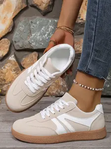 Women's Cream & White Retro Training Sneakers, Casual Walking Shoes, Stylish Daily Commute & Outdoor Leisure Footwear, Comfortable Breathable Fashion Trainers, Colorblock Patchwork Sneakers, Fashionable Casual Sneakers