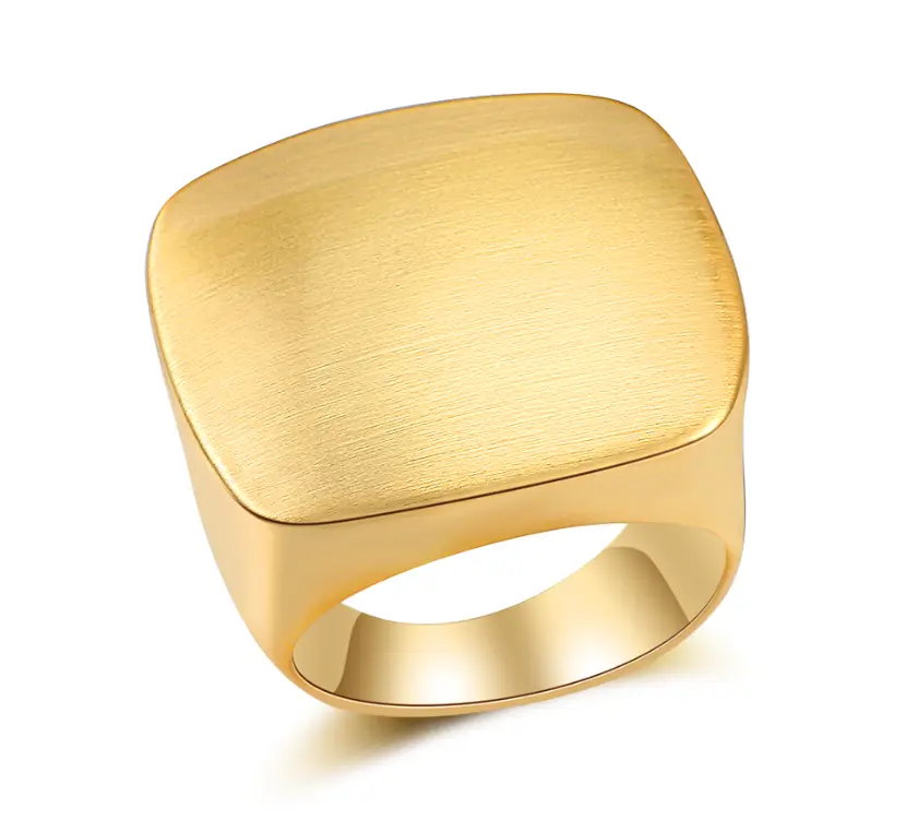 Mytys Women's Square Chunky Signet Ring Hypoallergenic Modern Rose Design Jewelry Gift for Any Occasion Perfect for Special Occasions Ideal for Everyday Wear