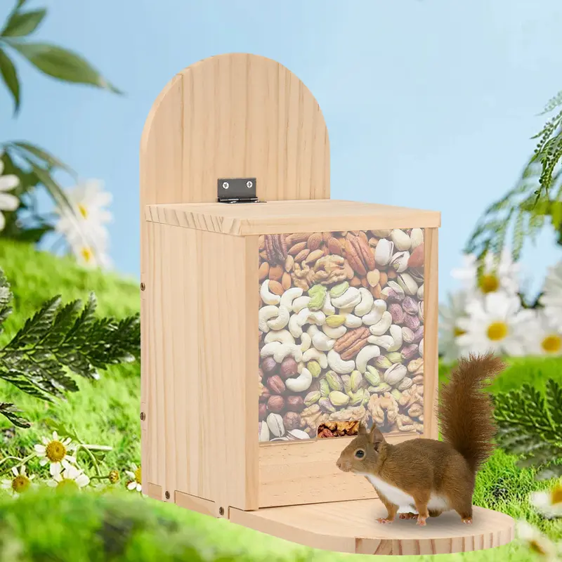 Squirrel Feeder Wood Squirrel Feeder House Cute Chipmunk Feeder Compact Wood Squirrel House Outdoor Squirrel Feeder Stand Easy Filling Squirrel Feeding Station for Yard Porch