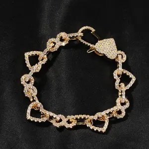 Sparkling 5A Cubic Zirconia Heart bracelet Dainty Collarbone Chain Elegant Minimalist Design The Ultimate Valentine Gift for Her