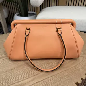 Pre-owned SALVATORE FERRAGAMO Leather tote bags Handbag Calfskin Orange (lb031926w2)