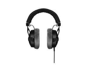 Beyerdynamic DT 770 Pro 250 Ohm Reference headphones for control and monitoring purpose (closed)