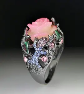 Handmade Black Tungsten Colorful Flower Lizard Resin Ring