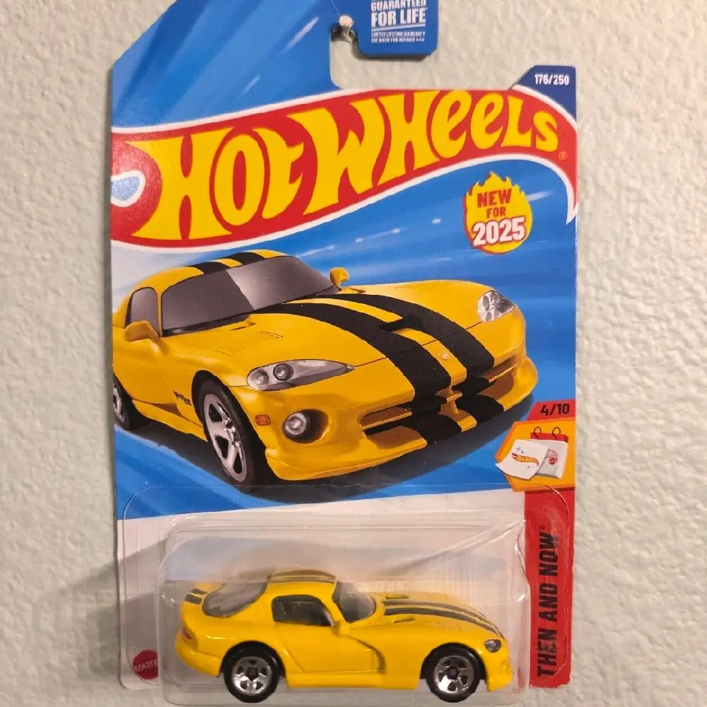 Hot Wheels '96 Dodge Viper GTS