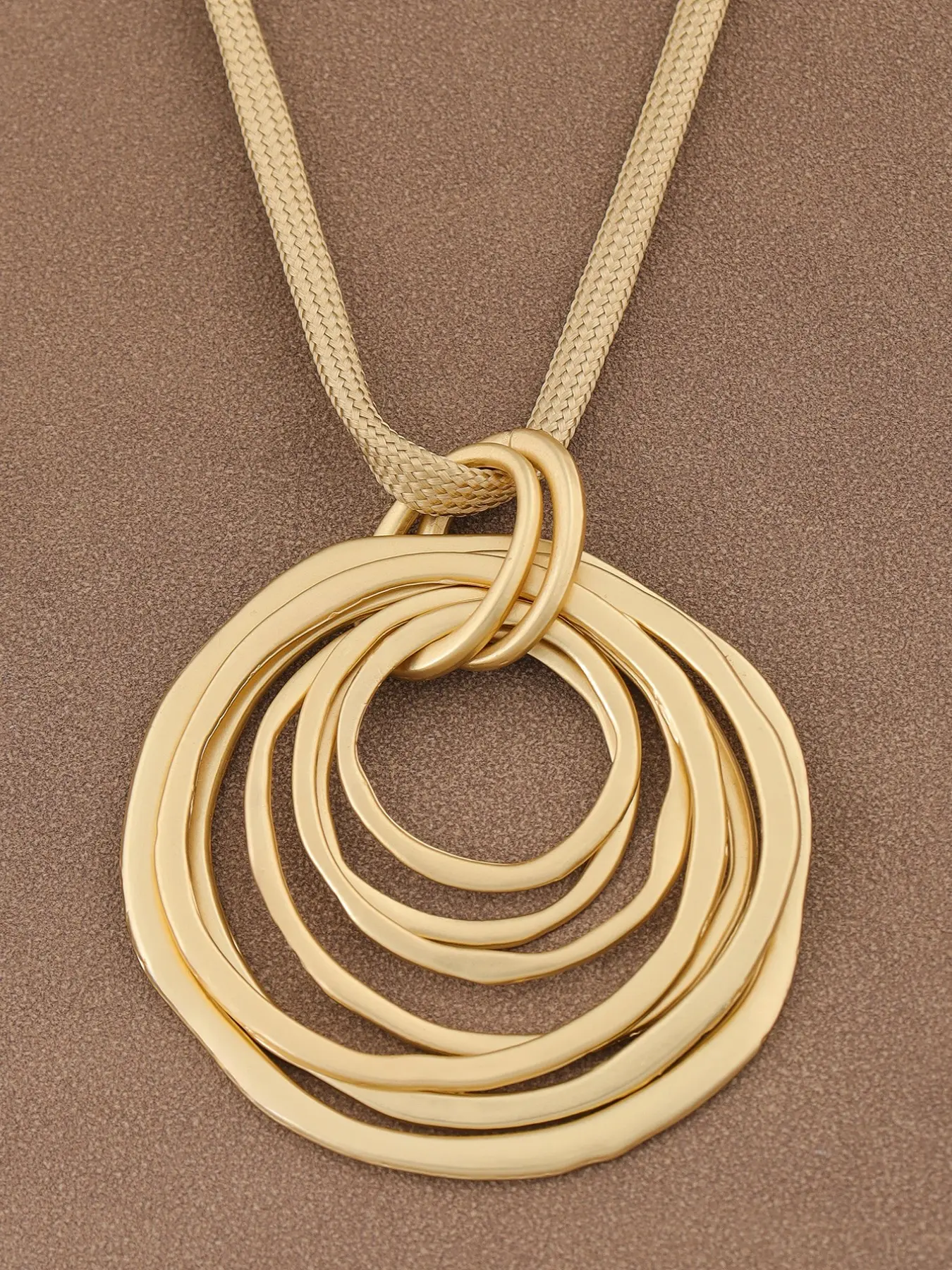 1pc Fashionable Silver & Gold Color Multi Circles Moveable Pendant Rope Dainty Alloy Necklace For Women's Daily Wear 18"+2" Extend Chain