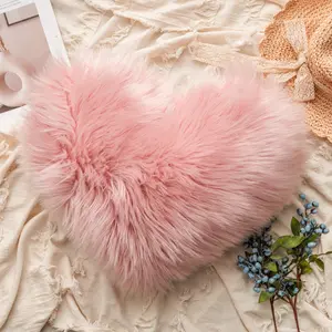 Heart-Shaped Pillowcase Set, Long Plush Single-Sided Home Decor, Bedroom Decorative Accessories, Soft Furry Cushion, Car Bedroom Sofa Living Room Cushion Cover, 40x50cm